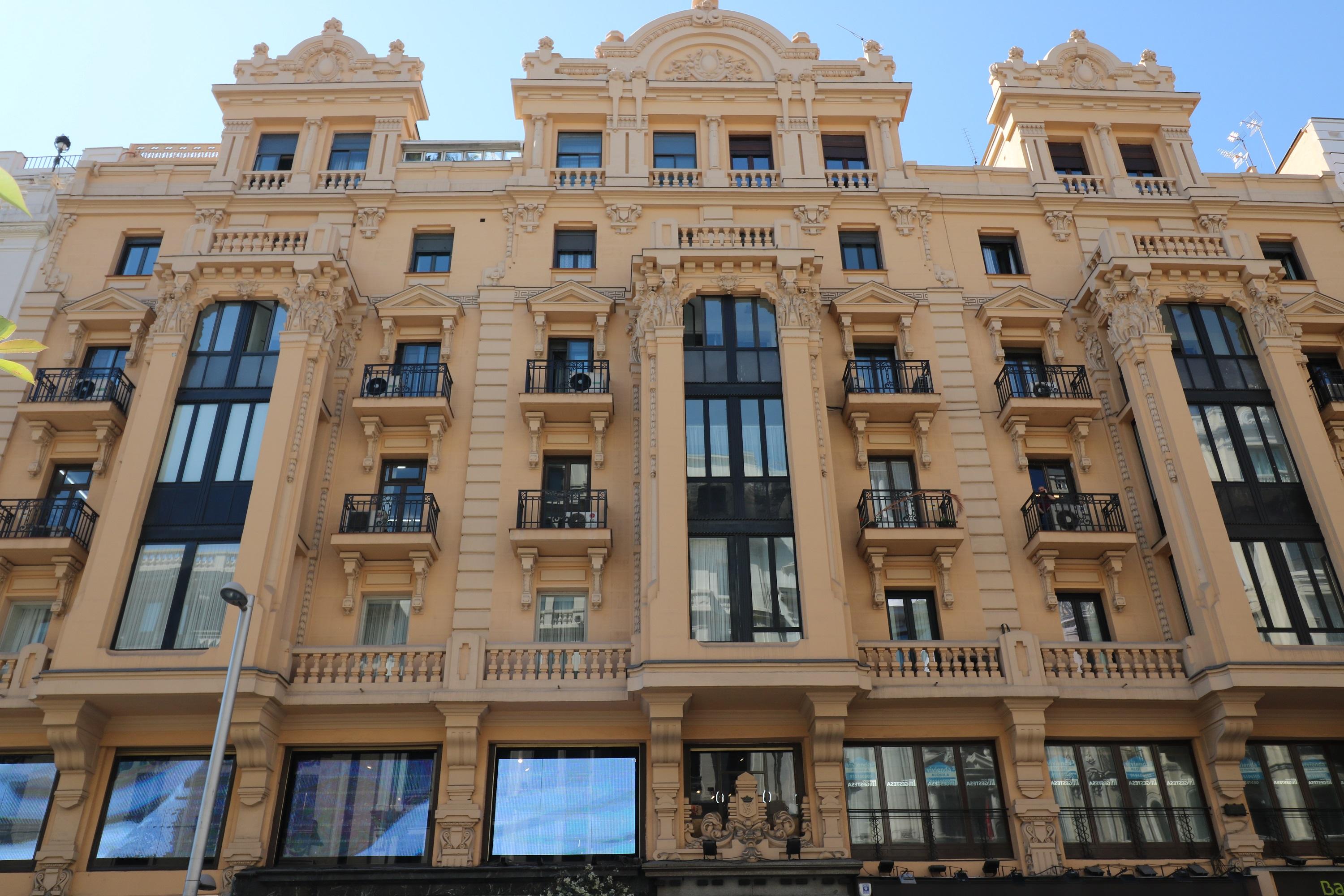 Hostal Hispano - Argentino Gran Via Madrid Exterior photo